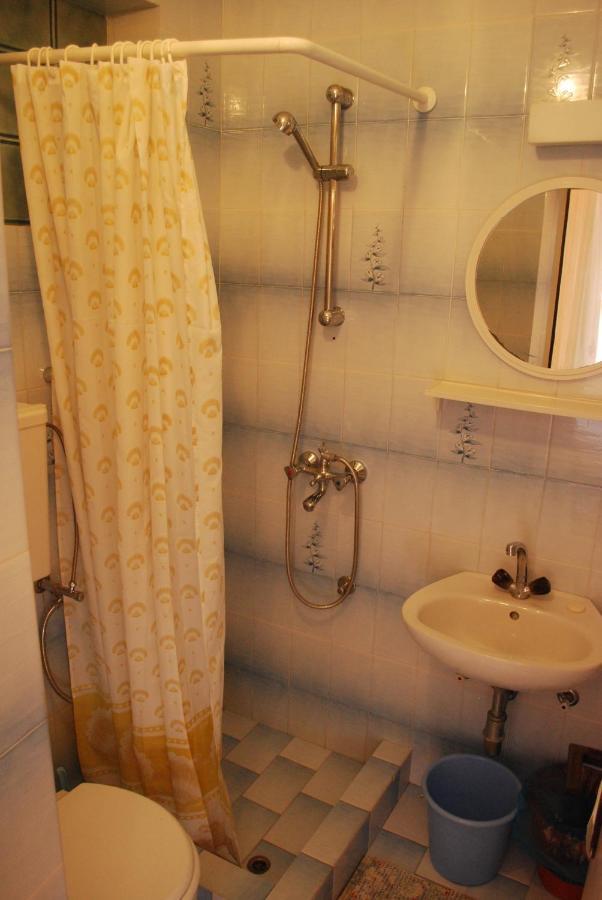Apartments And Rooms By The Sea Pag - 11487 Pag Town Εξωτερικό φωτογραφία